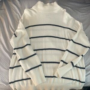 Mock neck Abercrombie Tunic sweater